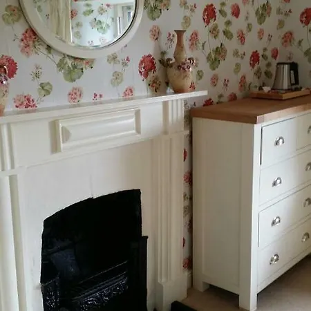 The Old Medical Hall 4* Castletownbere